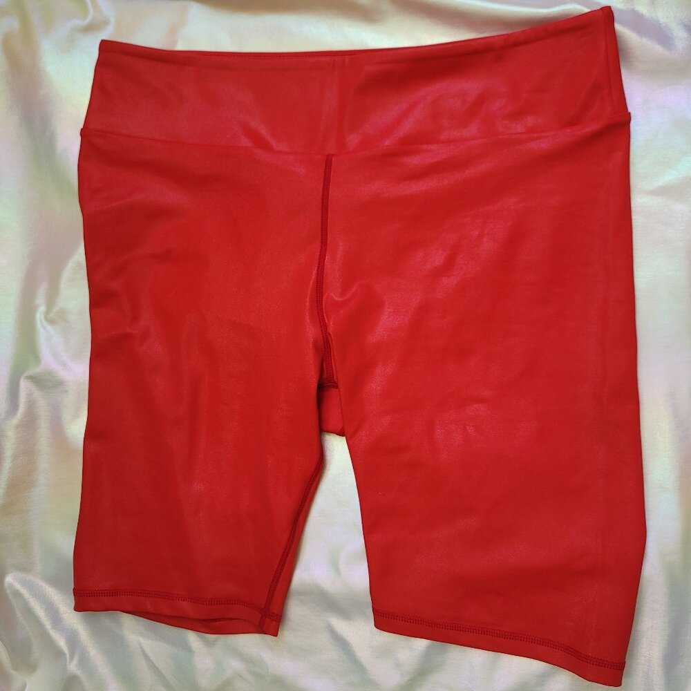 Grrrl Clothing Bike shorts, Intergalactic Shiny Red size Heidi